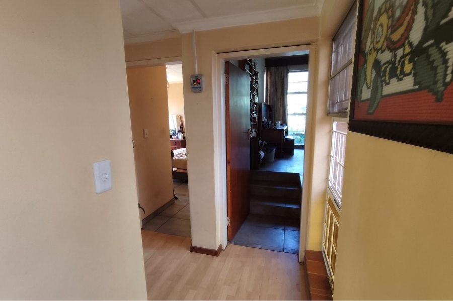 4 Bedroom Property for Sale in Leeuwenkloof North West